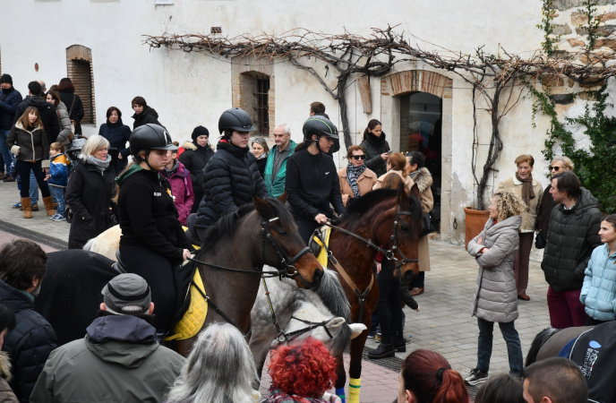 Tres Tombs 2020