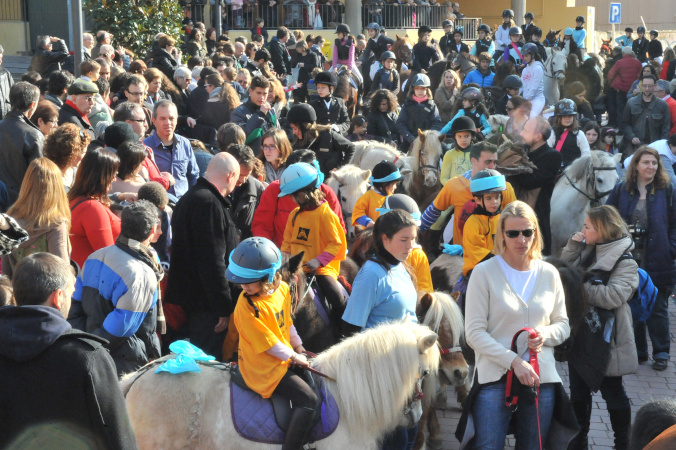 TRES TOMBS 2014