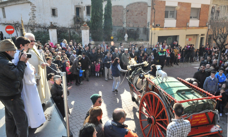 TRES TOMBS 2014